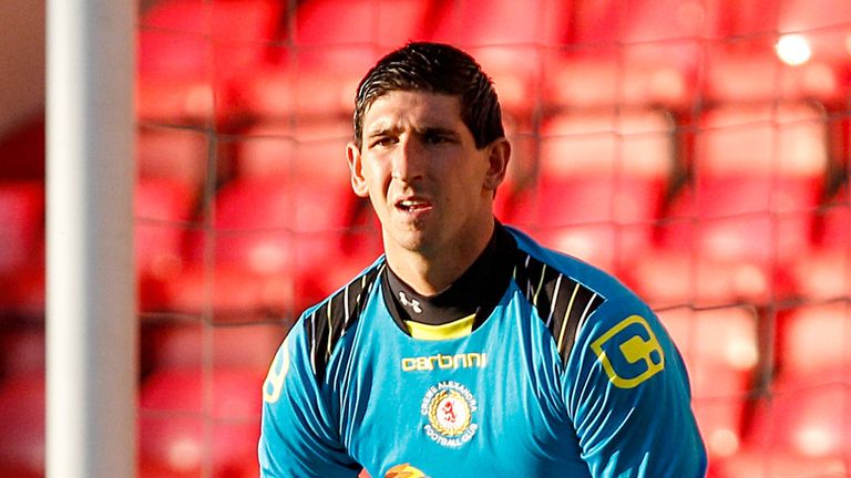 Alan Martin: Looking for a new club