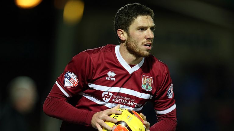 Ben Tozer: Loan spell with the U's