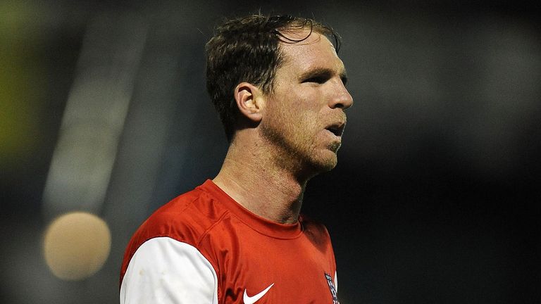 Keith Lowe: Permanent deal at Bootham Crescent
