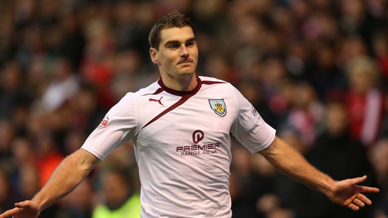 Sam Vokes put the leaders ahead from the spot
