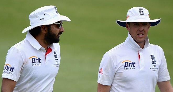 Compton feels Monty Panesar and Graeme Swann can lead England to victory
