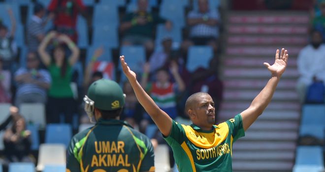 Vernon Philander: South Africa seamer celebrates the wicket of Pakistan's Umar Akmal