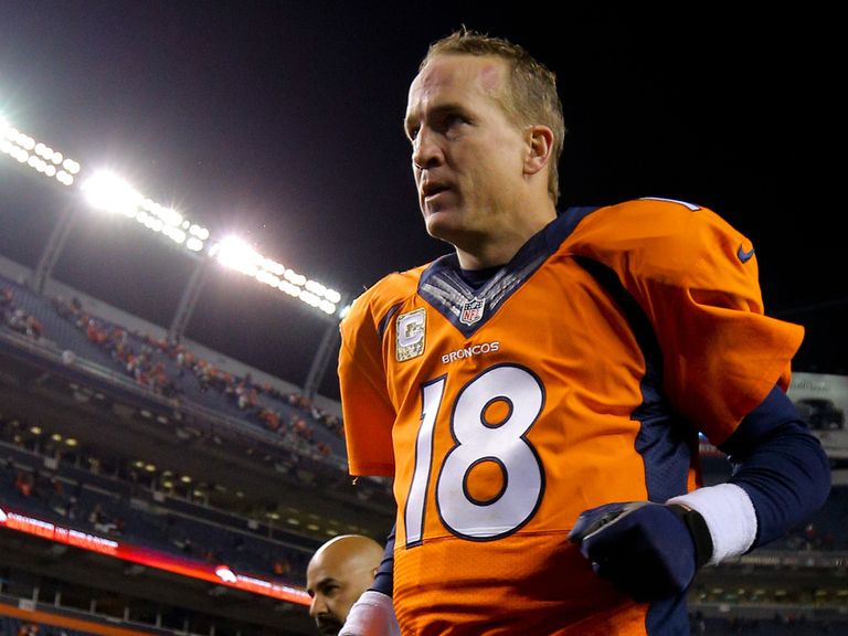 Peyton Manning leaves the field after Broncos' victory