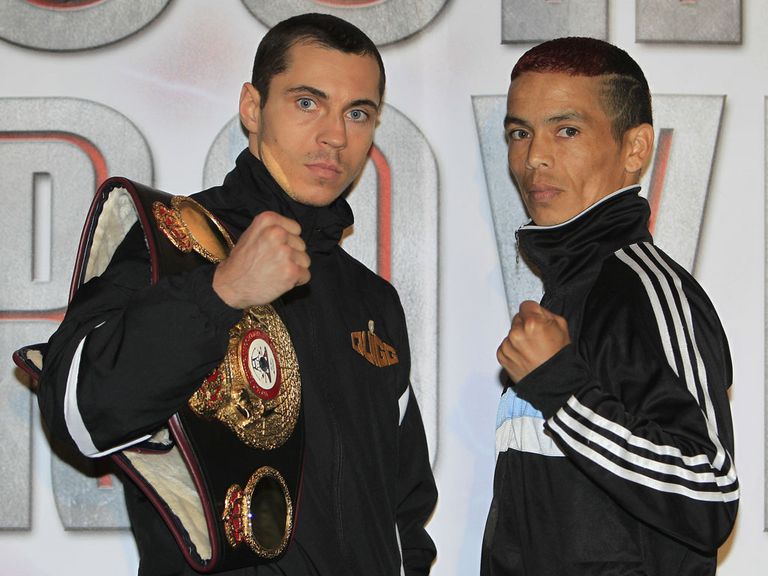Scott Quigg (l): Set to face Diego Silva (Photo: Lawrence Lustig)