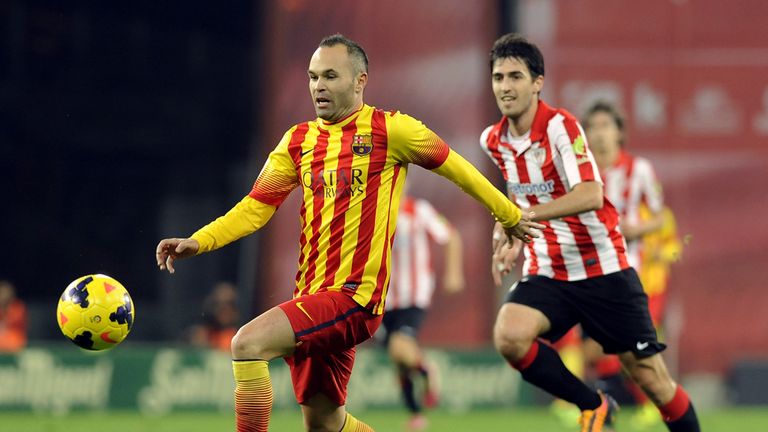 Andres Iniesta: Tracked by Ander Herrera