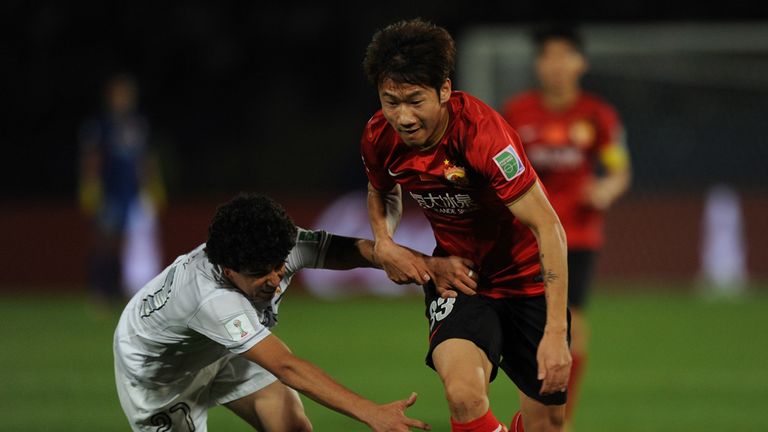 Hao Rong makes a break for Guangzhou Evergrande