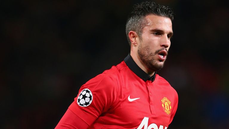 Robin van Persie: Out for a month