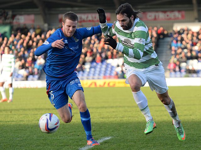 Watkins tries to stop Samaras