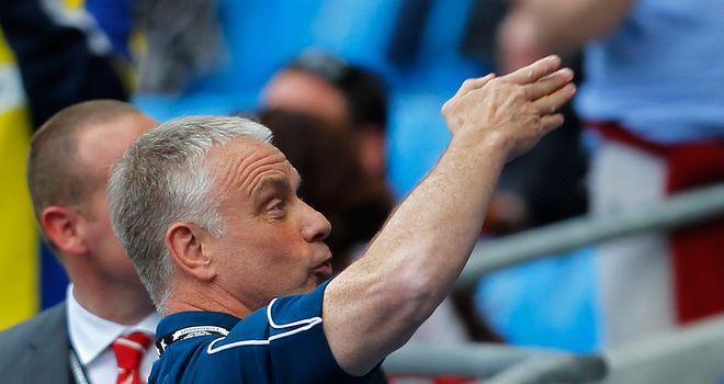 Brian Noble: Insists the Salford Red Devils must perform in 2014