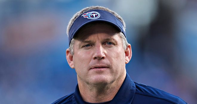 Mike Munchak: Leaves the Titans with a 22-26 record