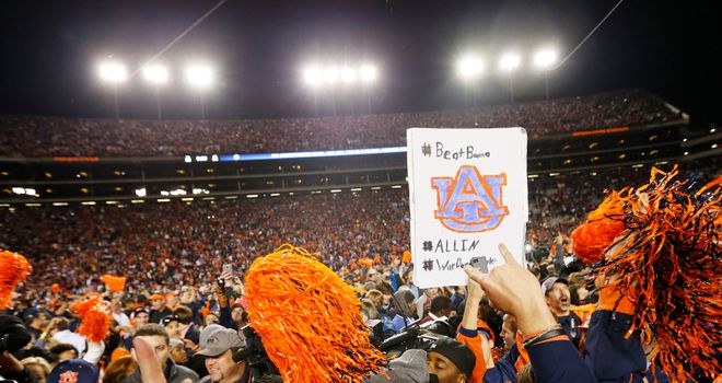 Crazy: Auburn take over the field after they beat Alabama