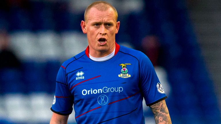 Carl Tremarco: Signed Caley Jags extension