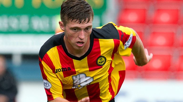 Gary Fraser: Signed new Thistle deal