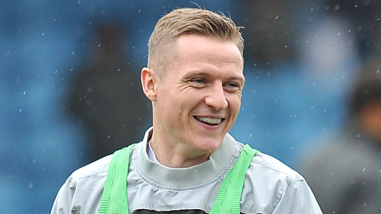 Gary McSheffrey: Short-term deal at Glanford Park