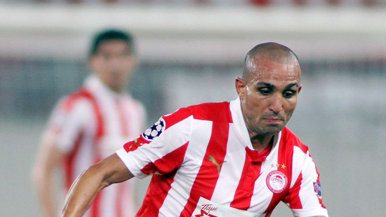 Rafik Djebbour: Forest capture signature