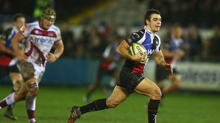 Tom Habberfield on the burst for Ospreys