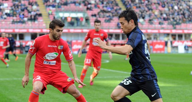 Yuto Nagatomo moves forward for Inter Milan