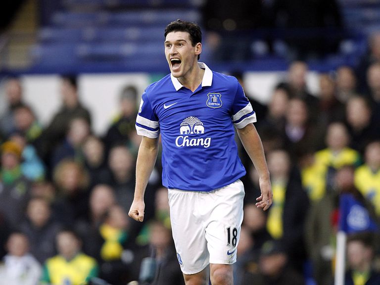 Gareth Barry: Deal signed to stay at Everton