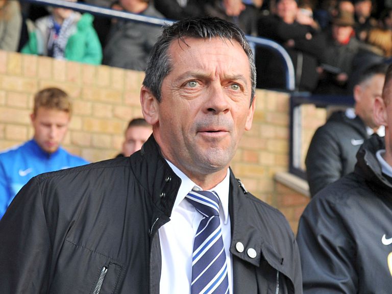 Phil Brown: Southend host Hull in the Cup