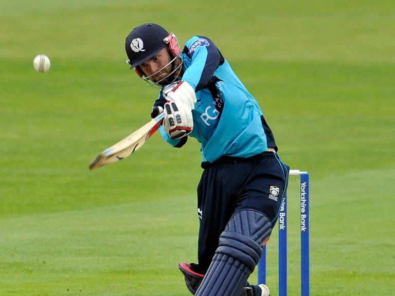 Preston Mommsen's century was not enough to give Scotland the win they craved