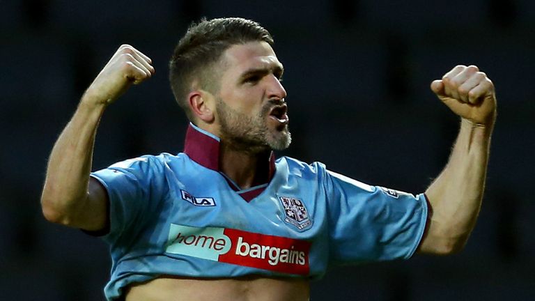 Ryan Lowe: Back with the Shakers