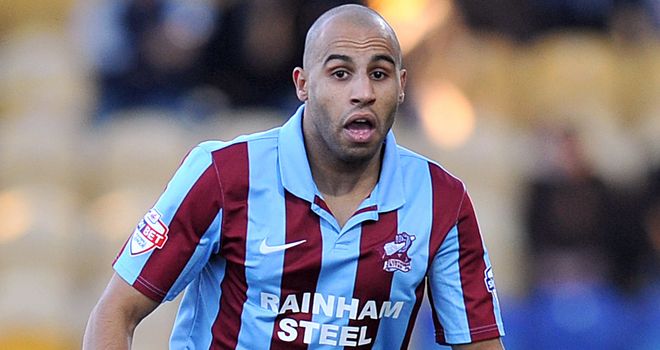 Marcus Williams: Faces a fitness check