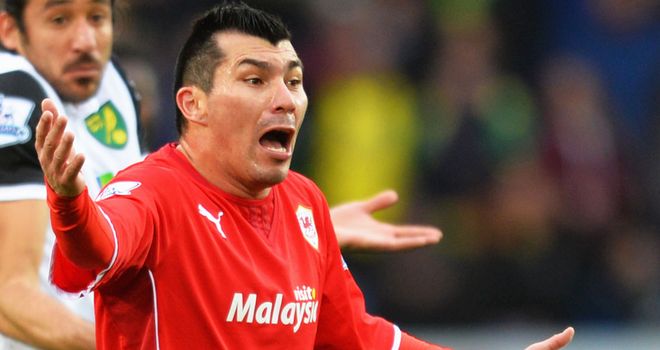 Gary Medel: Cardiff midfielder included as one of Chile's defensive options