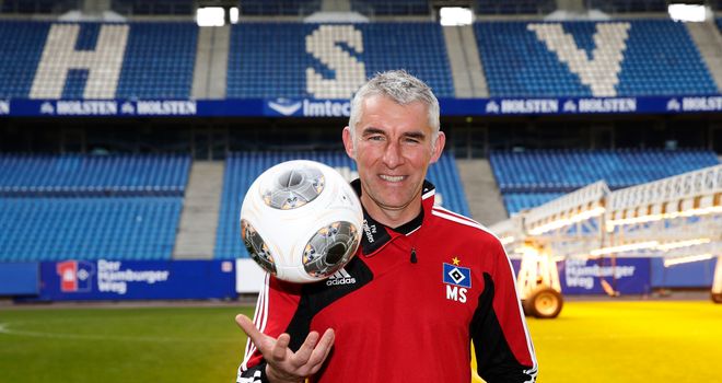 Mirko Slomka: Confident Hamburg can beat the drop