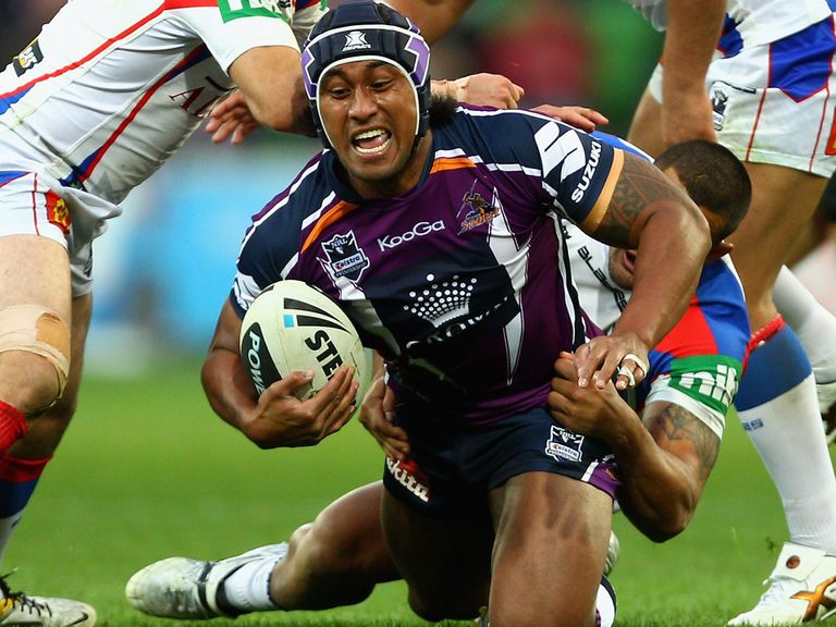 Atelea Vea: Becomes a London Bronco