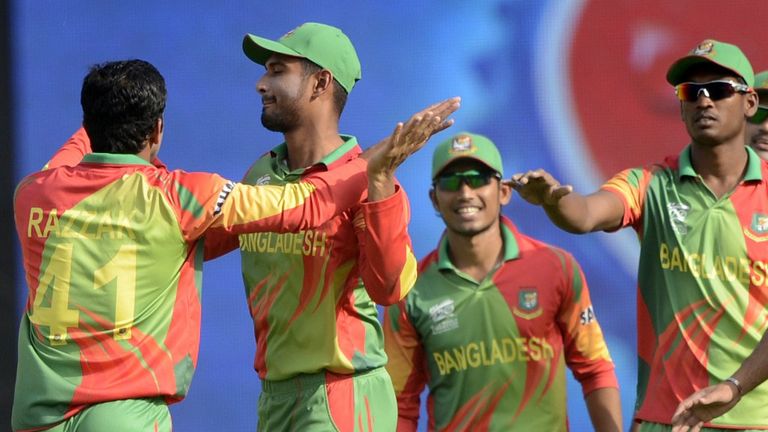 Bangladesh to be coached by Sri Lanka's Chandika Hathurusinghe