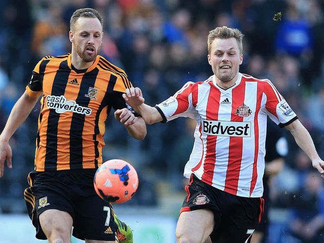 David Meyler and Sebastian Larsson battle for the ball