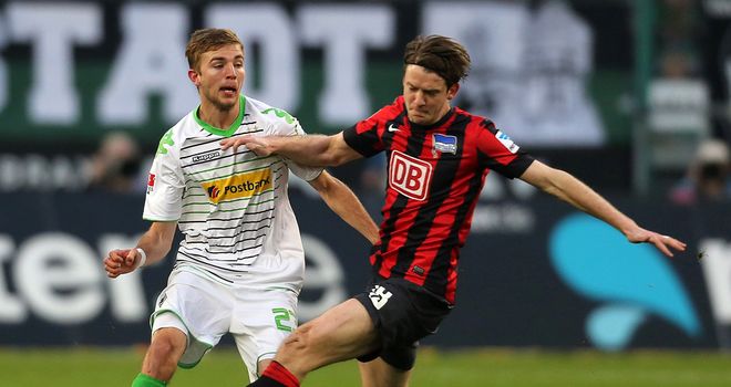 Christoph Kramer and Peter Niemeyer tangle