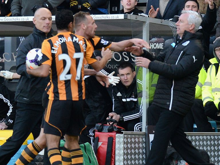 Meyler and Pardew clash at the KC Stadium