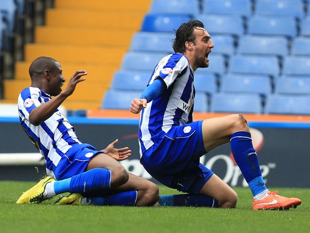 Atdhe Nuhiu (r): Scored twice for Wednesday