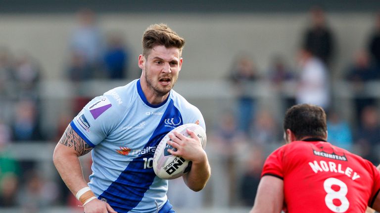 Ben Kavanagh: Signs a new two-year contract with Widnes Vikings