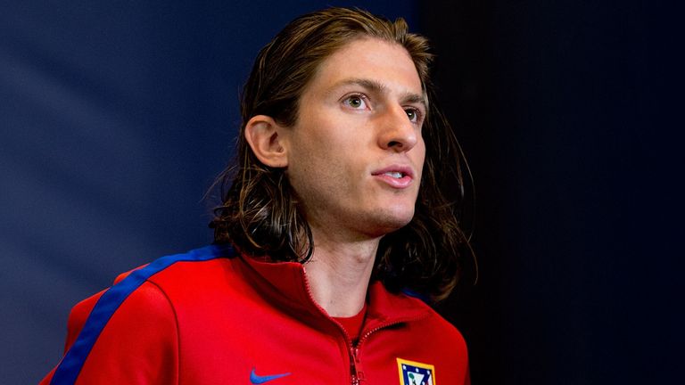 Filipe Luis: Set for Chelsea move