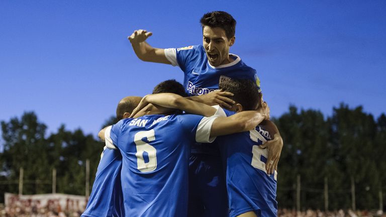 Mikel San Jose and Bilbao celebrate his goal