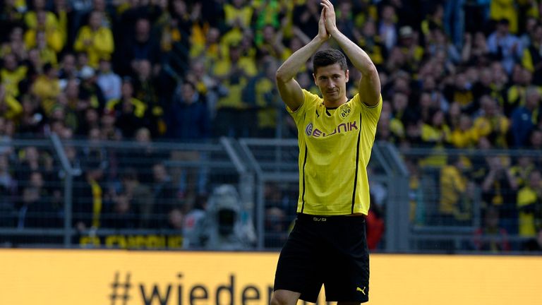 Robert Lewandowski: Feels Bayern will win more trophies than Dortmund