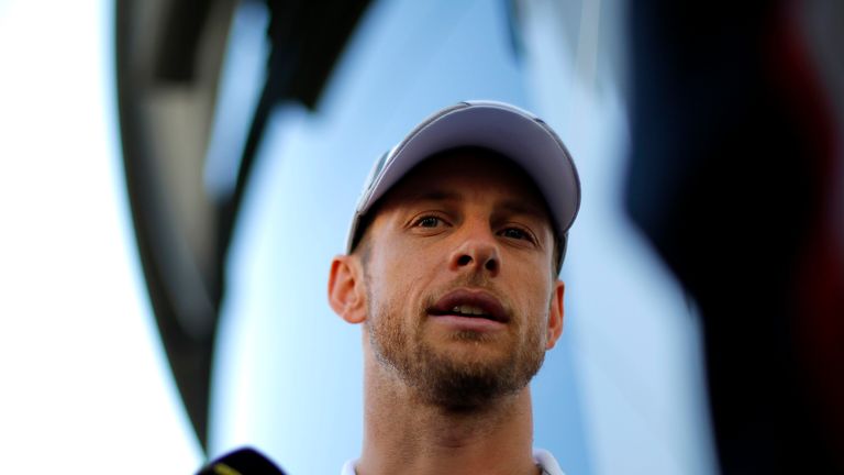 Jenson Button: Wants to continue in F1
