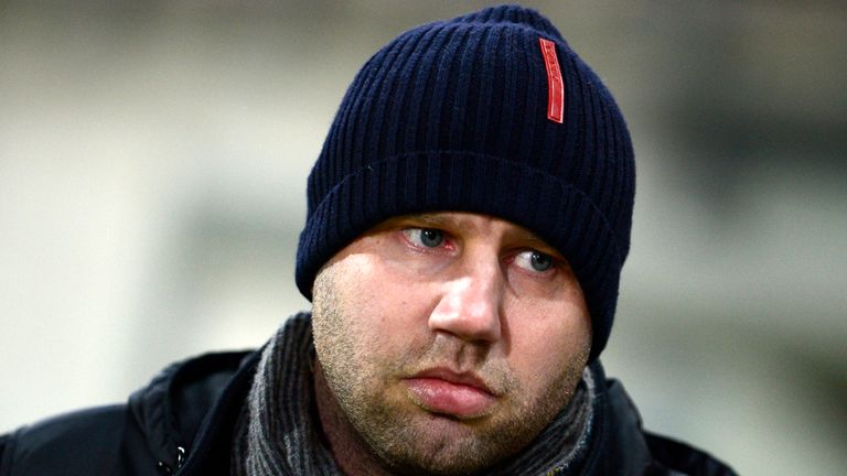 Bob Peeters: Completed his second signing of the day