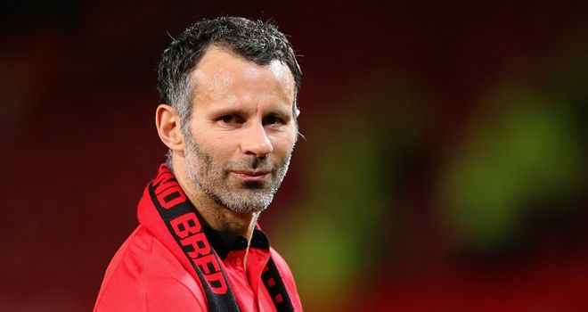 Ryan Giggs: Feels experience of being manager will help him