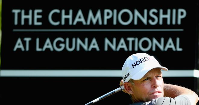 Anders Hansen: Joined Panuphol Pittayarat on top with one round remaining