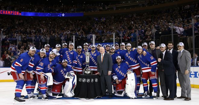 The New York Rangers pose with Eastern Conference after defeating the Montreal Canadiens