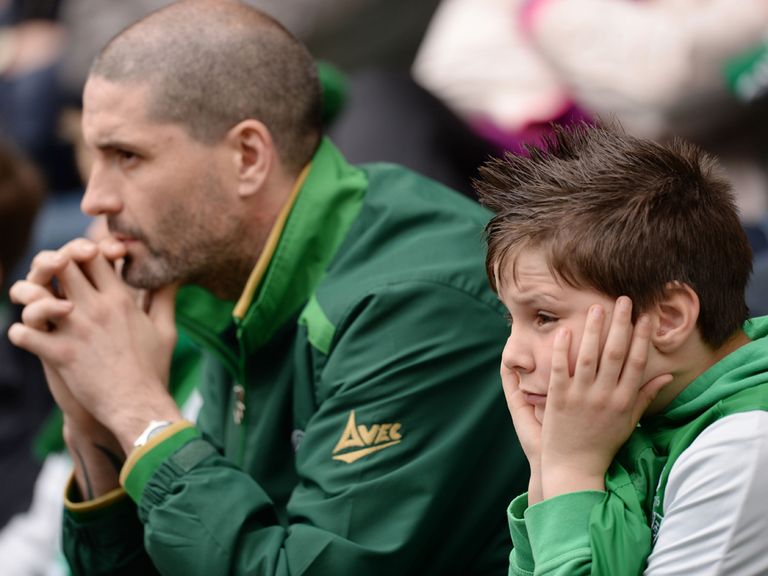 Hibernian-v-Kilmarnock-frustrated-fans_3