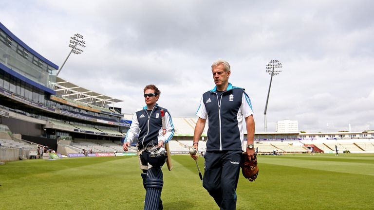 Eoin Morgan and Peter Moores: England coach wants 'complete game' from his side at Edgbaston