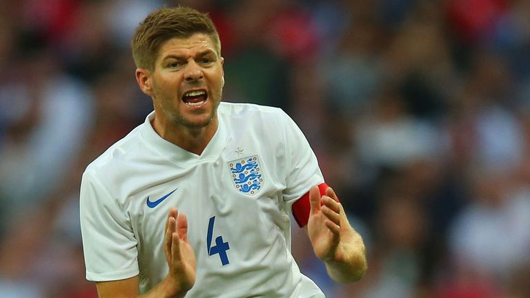 Steven Gerrard: England captain urged to stay in role by David Beckham