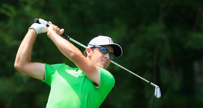 Scott Langley: Leading the Travelers Championship