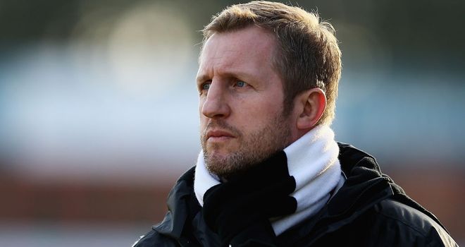 Denis Betts: Widnes coach closing on playoffs