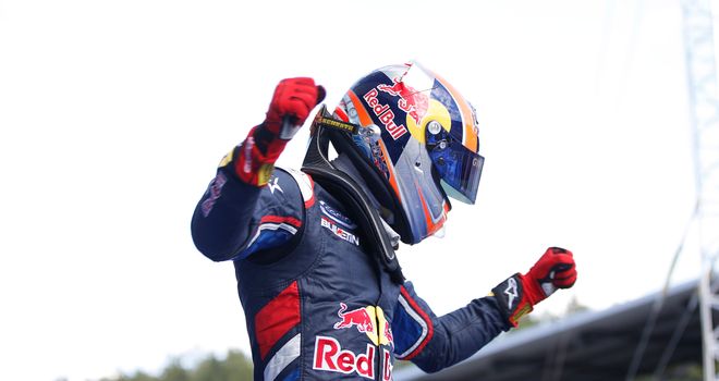 Alex Lynn celebrates victory (GP3 Series Media)