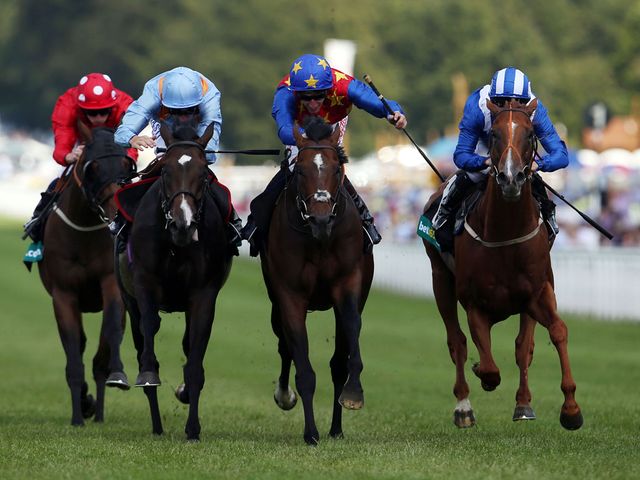 Es Que Love (centre) wins the Lennox Stakes